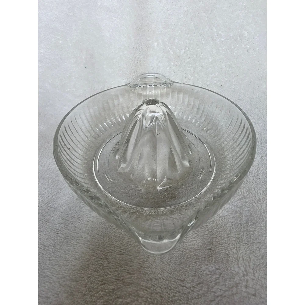 Vintage Clear Glass Citrus Juicer Reamer Ribbed Bowl with Spout and Handle